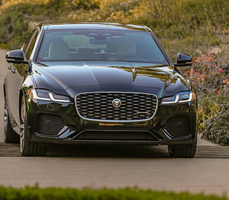 Jaguar Luxury Sedans hire Ahmedabad