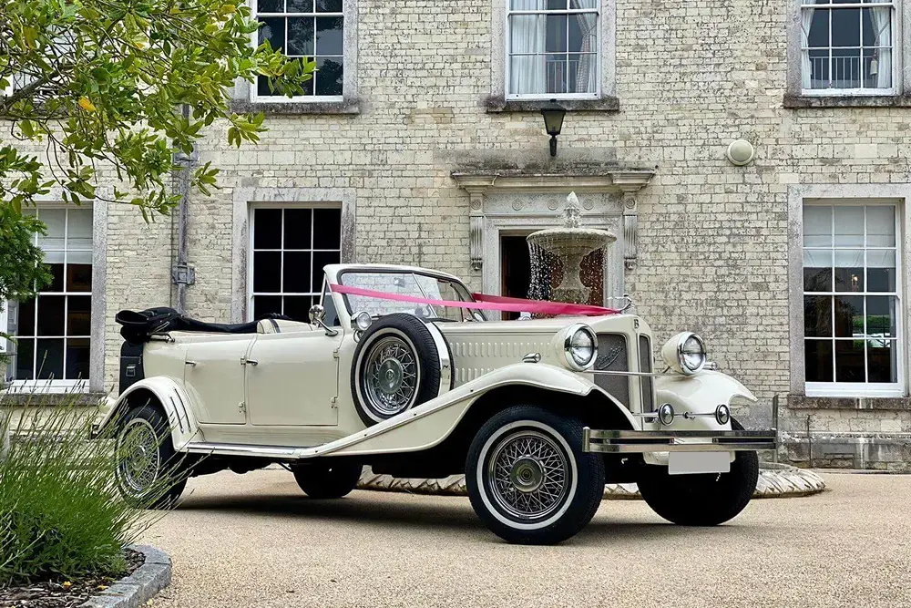 Luxury Vintage Wedding Car Rental Ahmedabad